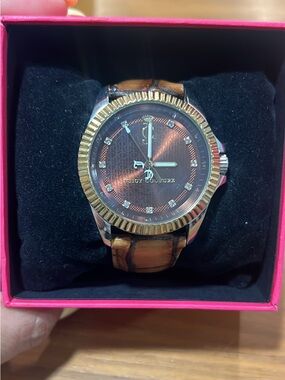 Juicy Couture Brown Dial Watch with Gold-Tone Bezel and Brown Leather Strap